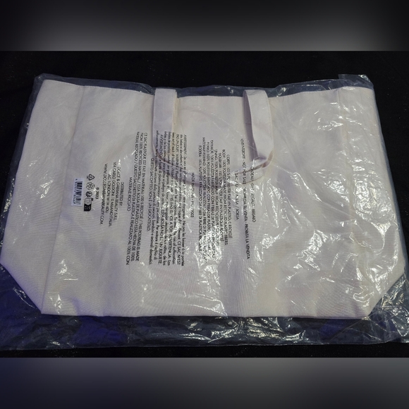 NIP Dolce and Gabbana Devotion tote - Picture 2 of 8